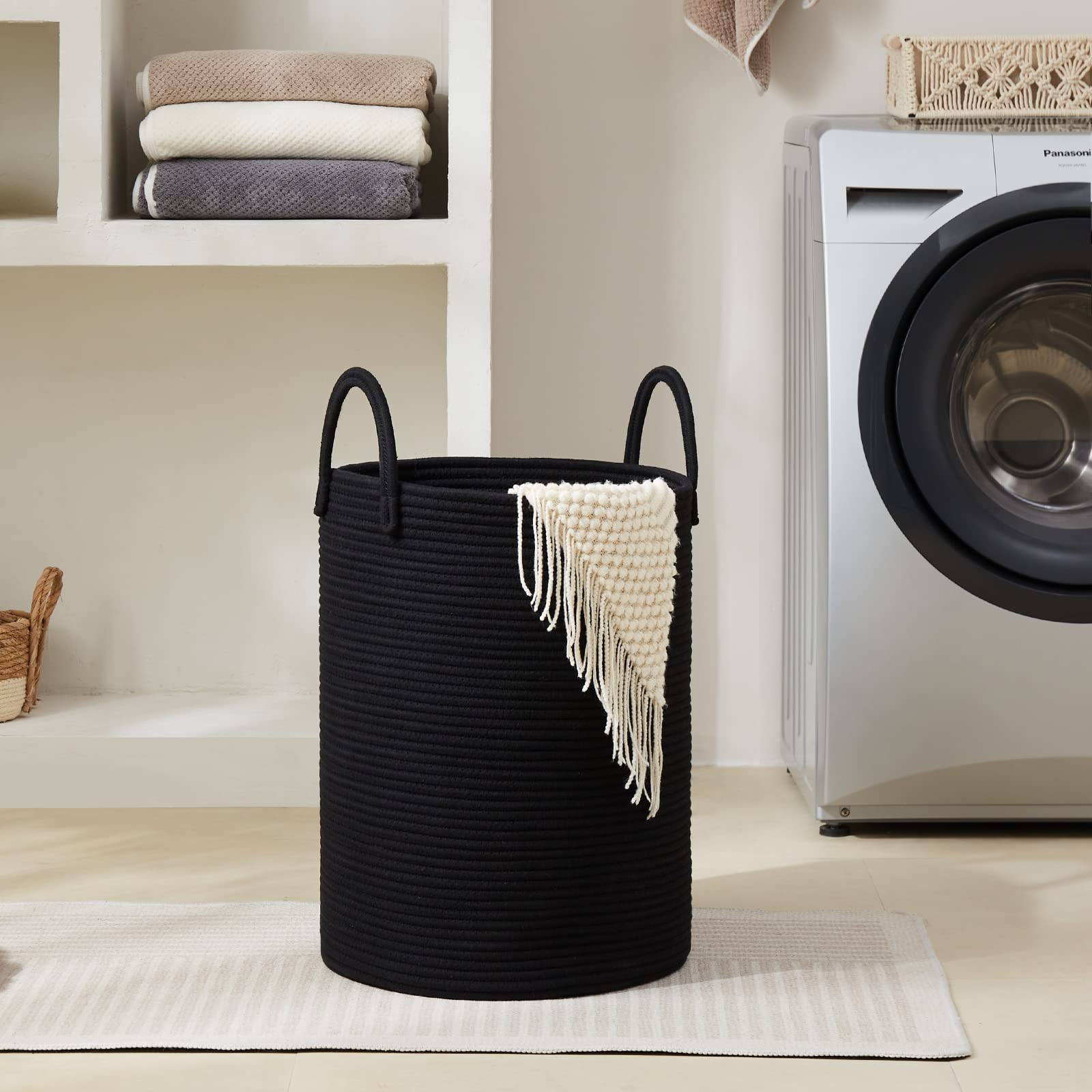 Laundry basket clothes storage
